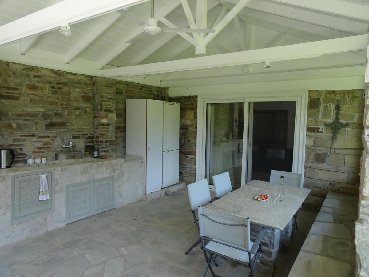 Spitaki Villa Пефкохори Екстериор снимка